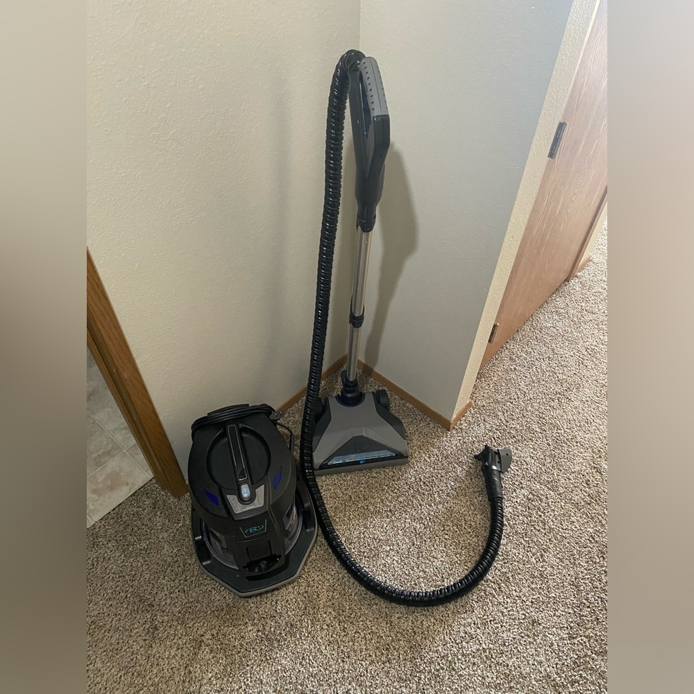 Rainbow Vacuum/Air Purifier